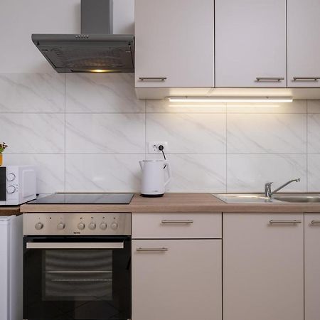 Studio Apartment Brigita มลินี ภายนอก รูปภาพ
