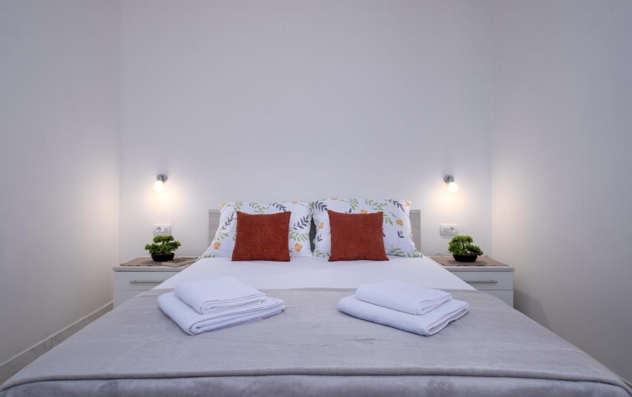 Studio Apartment Brigita มลินี ภายนอก รูปภาพ
